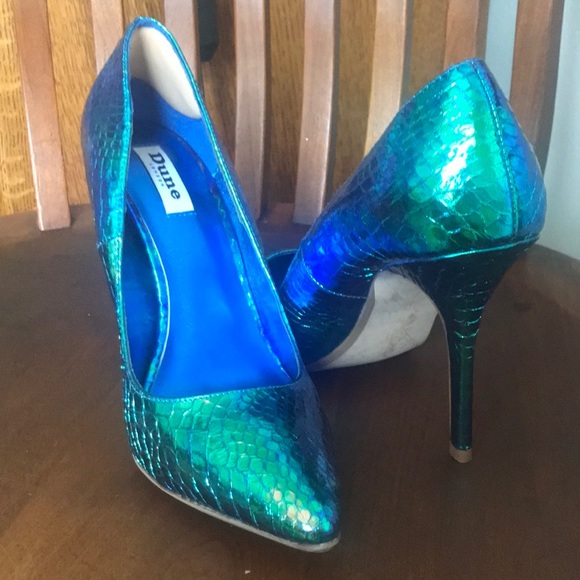 dune blue heels